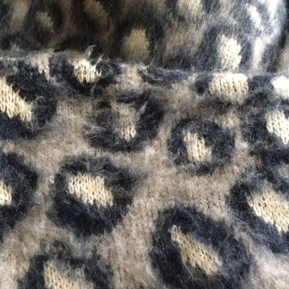 Current Elliot Cali Leopard Oversized Sweater - Picture 7 of 7